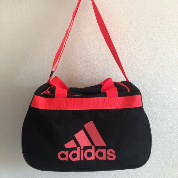Adidas Graphic Duffle Bag - Picture 2 of 10